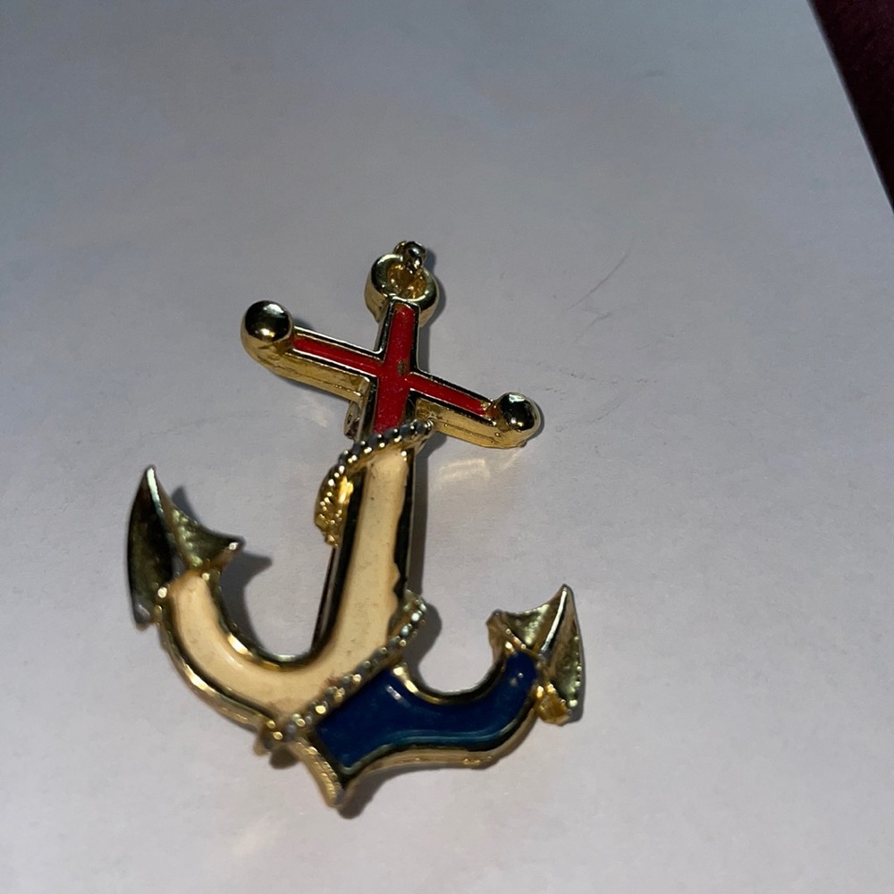 Anchor Pin/Brooch